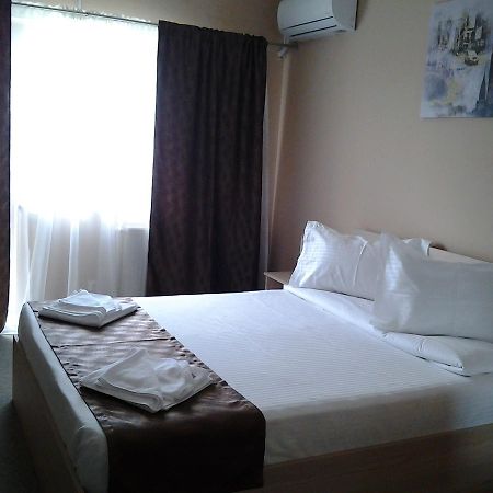 Hostel Nova Route Năvodari Kültér fotó