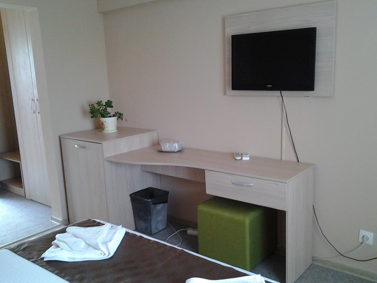 Hostel Nova Route Năvodari Kültér fotó